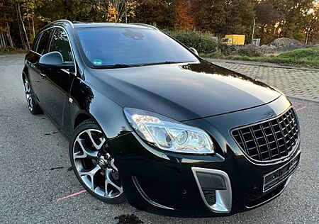 Opel Insignia A Sports Tourer OPC 4x4/Recaro/Pano