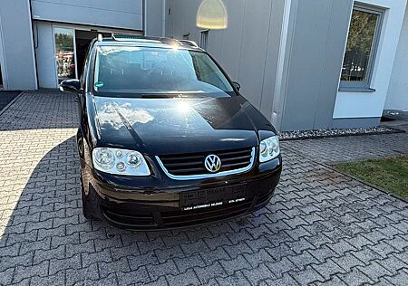 VW Touran Volkswagen 1.6 Conceptline