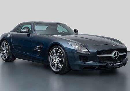 Mercedes-Benz SLS AMG