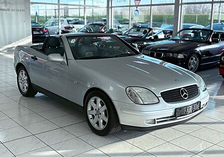 Mercedes-Benz SLK 230 2.3L+Leder+Carbon+El.Fenster+SHZ+Klima