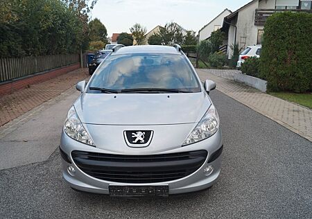 Peugeot 207 SW Filou, Klima