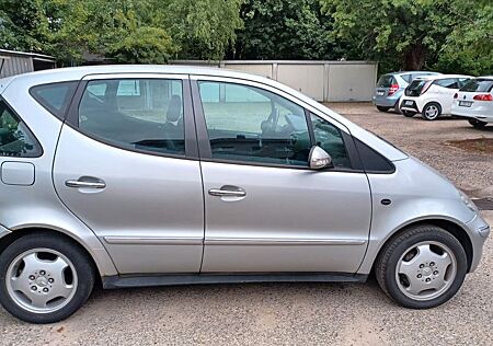 Mercedes-Benz A 160 AVANTGARDE Avantgarde