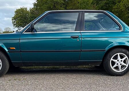 BMW 316i (E30) aus Erstbesitz EZ 1990