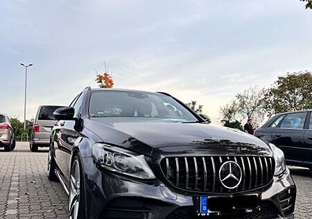 Mercedes-Benz C 300 d 4MATIC T Autom. -
