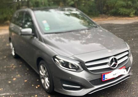 Mercedes-Benz B 200 Urban Style nur 10700km Seltenheit