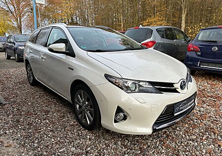 Toyota Auris Touring Sports Hybrid Executive