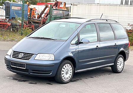 VW Sharan Volkswagen 1.9 TDI 96kW 6 Sitzer Klimautomatik AHK.