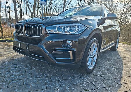 BMW X6 xDrive50i -