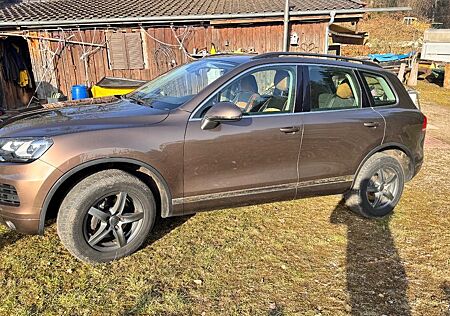 VW Touareg Volkswagen 3.0 V6 TDI 150kW Tiptr BlueMotion Te...