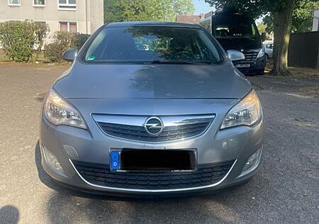 Opel Astra Gepflegter J 1,4