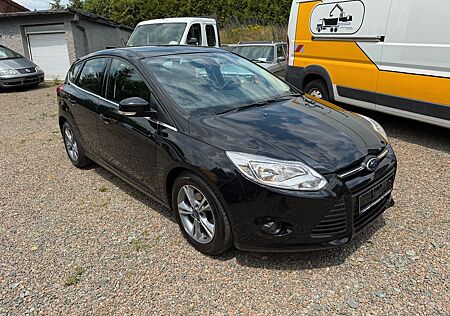 Ford Focus - MOTOR NEU vor 5000 km