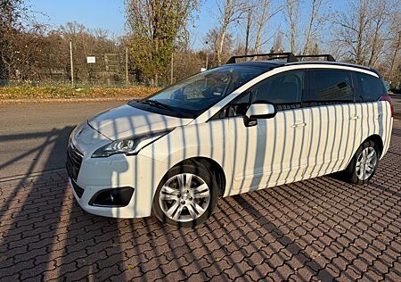 Peugeot 5008 1.6 Allure BlueHDi 120 Stop&Start