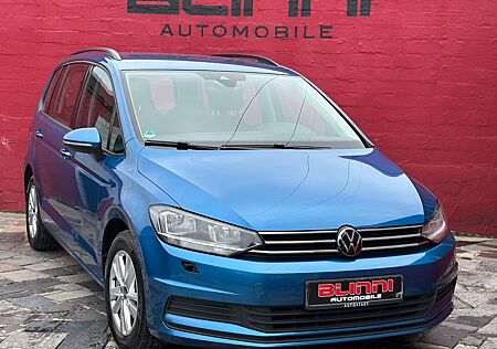 VW Touran Volkswagen 2.0Tdi/DSG/DG Tacho/Kamera/PDC/ 1 Hand/