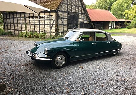 Citroën DS 19