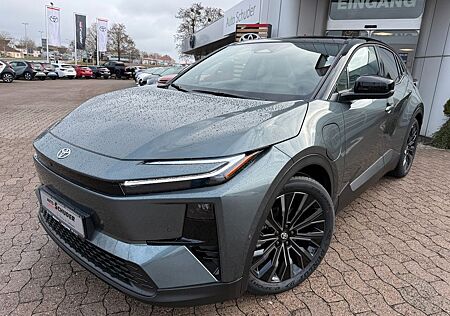 Toyota C-HR + 4x4 Lounge **SKY&SOUND-PAKET**