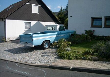 Chevrolet C10 Longbed Fleetside