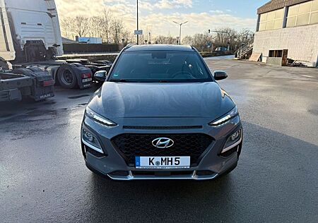 Hyundai Kona Advantage + Hybrid 2WD