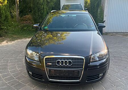 Audi A3 2.0 TFSI quattro S line Sport. Sportback ...