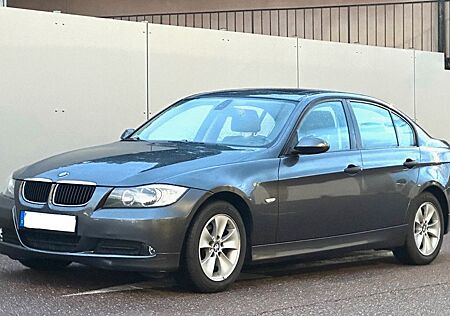 BMW 318i E90 Limousine TÜV neu 129 PS