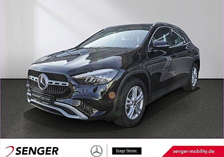 Mercedes-Benz GLA 200 LED Rückfahrkamera Advanced-Paket Sitzh.