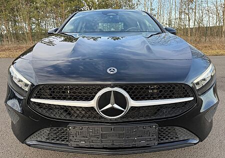 Mercedes-Benz A 250 A Limousine e Automatik Navi Kamera