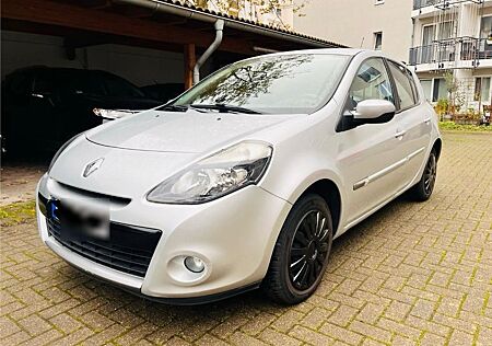 Renault Clio TomTom Edition 1.6 * ZR Neu*Navi*Automatik