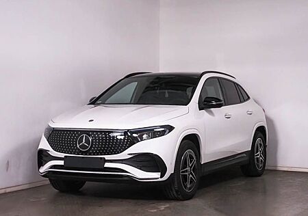 Mercedes-Benz EQA 300 4M AMG Night Premium Pano AHK Fahrass
