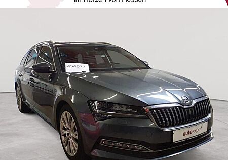 Skoda Superb Combi Premium Edition LEDER NAV