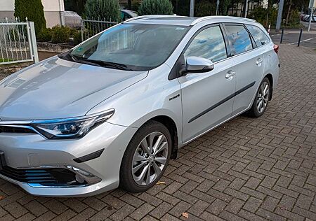 Toyota Auris Touring Sports Touring Sports Hybrid 1...