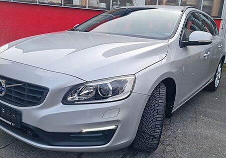 Volvo V60 Kombi Linje Business