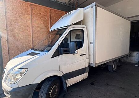 Mercedes-Benz Sprinter mit Kühlkoffer & Hebebühn, 3,5t