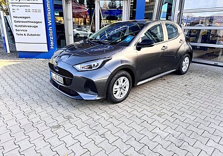 Mazda 2 Hybrid 1.5L Hybrid VVT-i 116 Center-Line