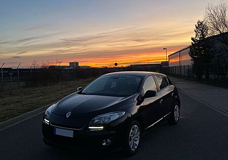 Renault Megane Paris 1.6 16V 100 Paris