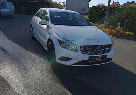 Mercedes-Benz A 160 CDI - weiß 1.5 ,Diesel