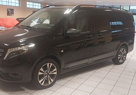 Mercedes-Benz Vito 124 CDI 4x4 lang AHK Navi LED