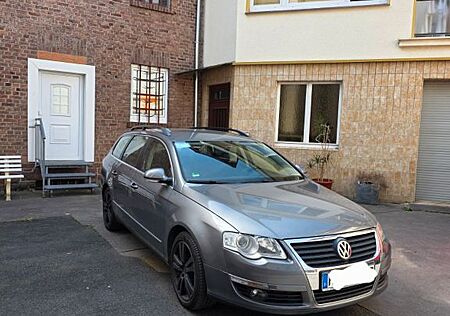 VW Passat Variant Volkswagen 2.0 TDI DPF DSG Comfortline V...