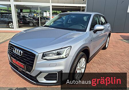 Audi Q2 35 TFSI S tronic design Navi LED AHK