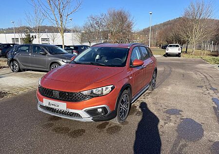 Fiat Tipo Kombi Cross Hybrid 1.5 GSE 130PS