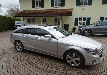 Mercedes-Benz CLS Shooting Brake CLS 350 Shooting Br./original 64.000 km/DEUTSCH