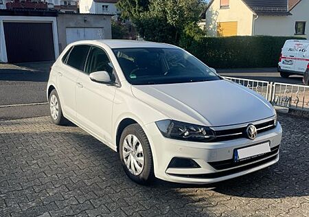 VW Polo Volkswagen 1.0 48kW Comfortline