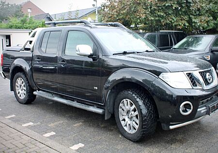 Nissan Navara 3,0 V6 DC Navi Leder Xenon AHK BOSE SSD