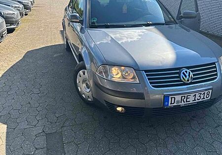 VW Passat Volkswagen 2.0 Auto Comfortline Comfortline