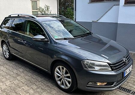 VW Passat Variant Volkswagen 2.0 BlueTDI DSG Exclusive Var...