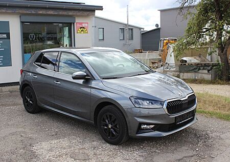 Skoda Fabia Top Selection 85KW DSG+AHK+LED+5J Garantie