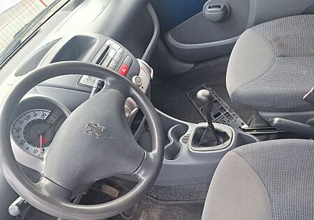 Peugeot 107 Filou 70 Filou