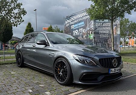 Mercedes-Benz C 63 AMG C63S -NO OPF*360*HU*SiBelü*Pano*Designo*AMG*BURM