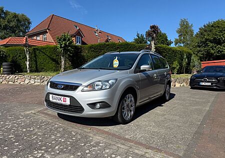 Ford Focus 1.6 Turnier Sport Klima Ahk Tüv Au Neu