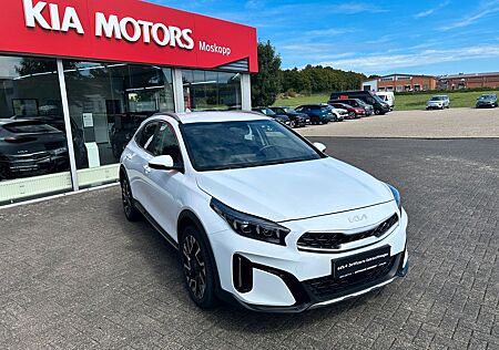 Kia XCeed 1,5T DCT Spirit Navi LED JBL Kamera