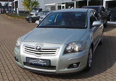 Toyota Avensis 1.8 Liftback SITZHEIZ EINPARKHILFE KLIMA