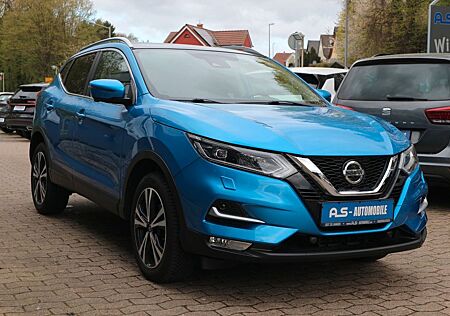 Nissan Qashqai N-Connecta *2.HAND/PANO/360°/NAVI/AHK*
